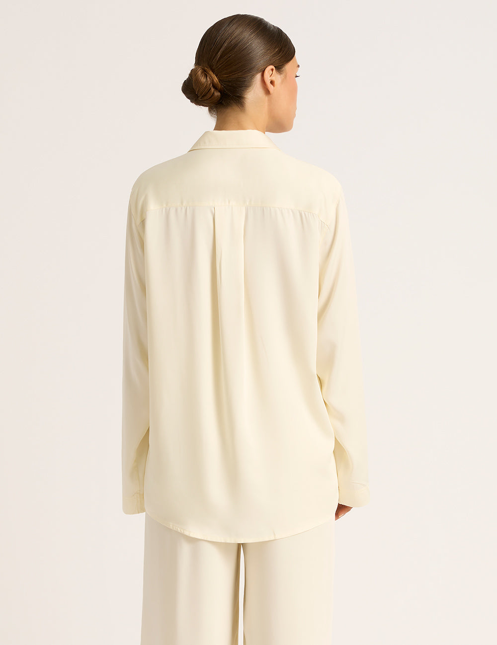 B11111_PEARL_Vegan Silk Long Sleeve Sleep Shirt_5.jpg